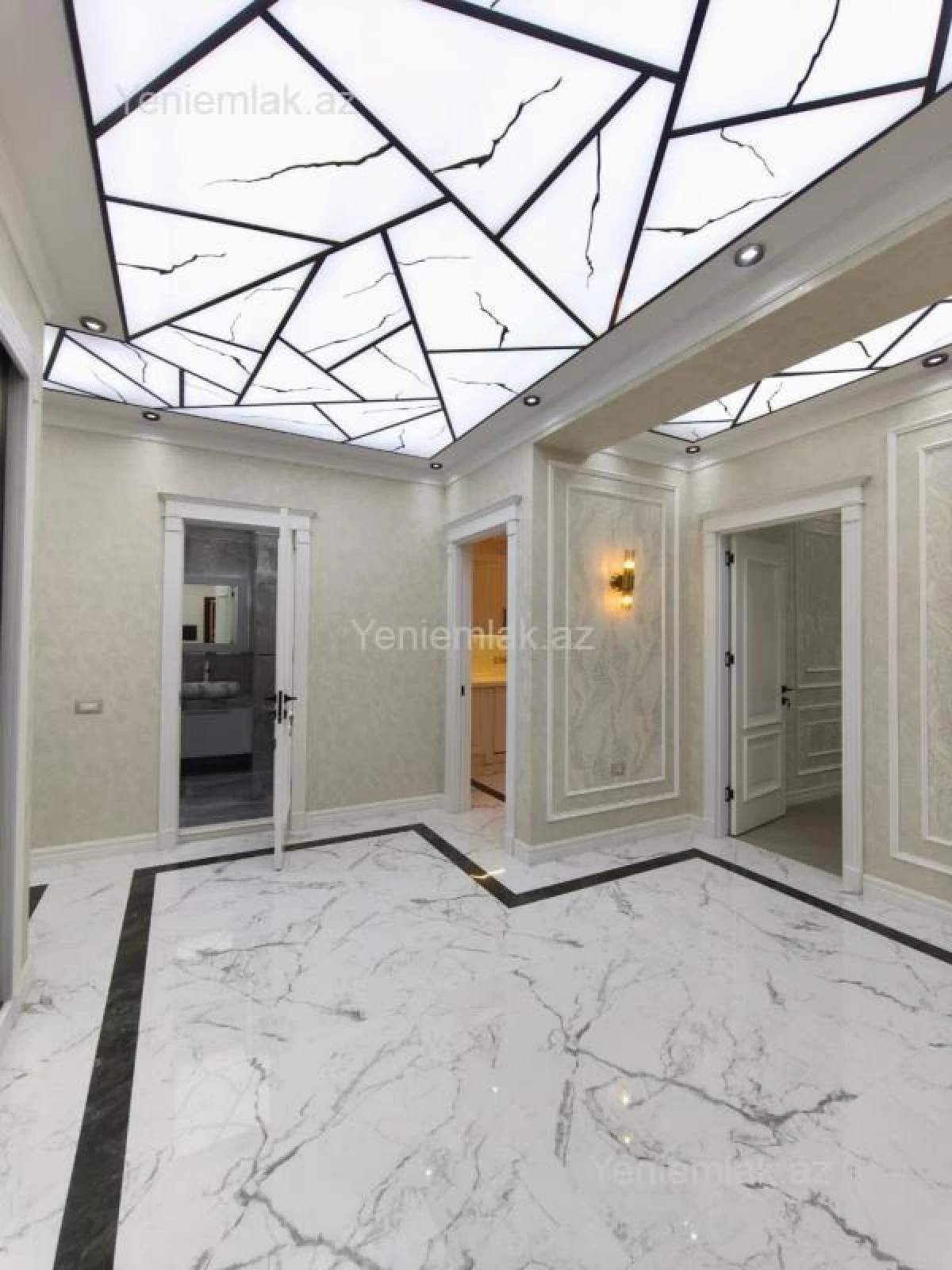 Satılır 3 otaqlı yeni tikili 138 m²