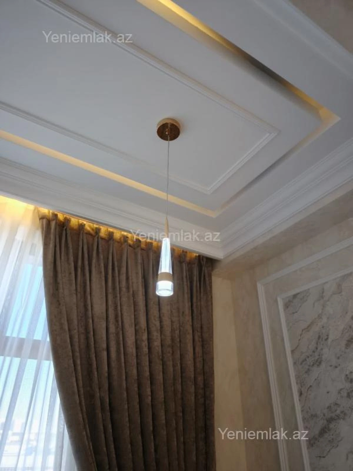 Satılır 3 otaqlı yeni tikili 138 m²