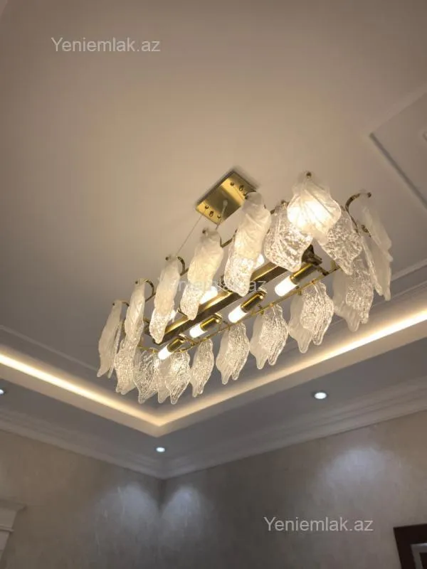 Satılır 2 otaqlı yeni tikili 101 m²