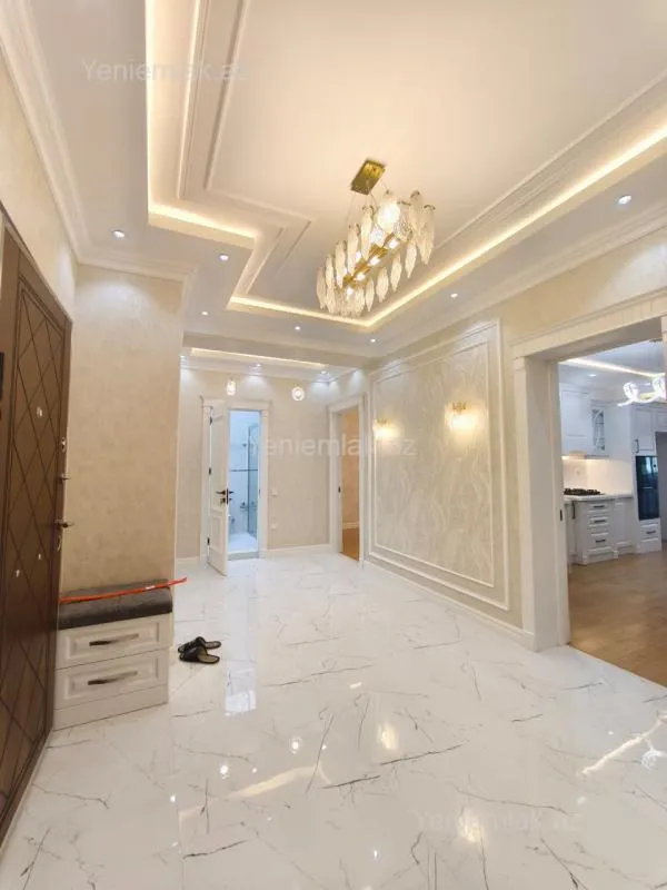 Satılır 2 otaqlı yeni tikili 101 m²