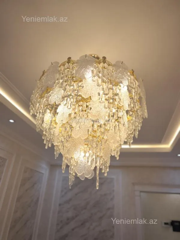 Satılır 2 otaqlı yeni tikili 101 m²