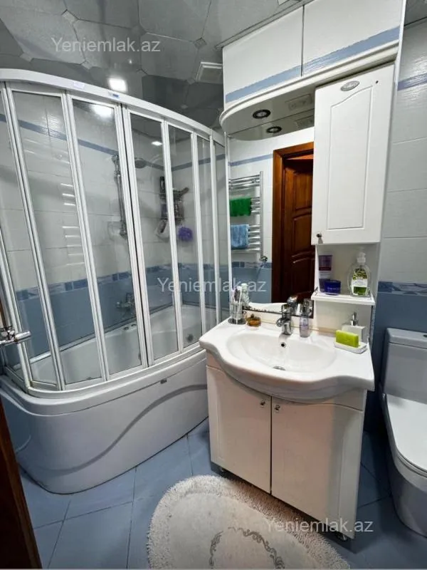 Satılır 3 otaqlı yeni tikili 118 m²