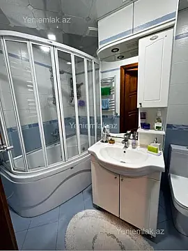 Satılır 3 otaqlı yeni tikili 118 m²