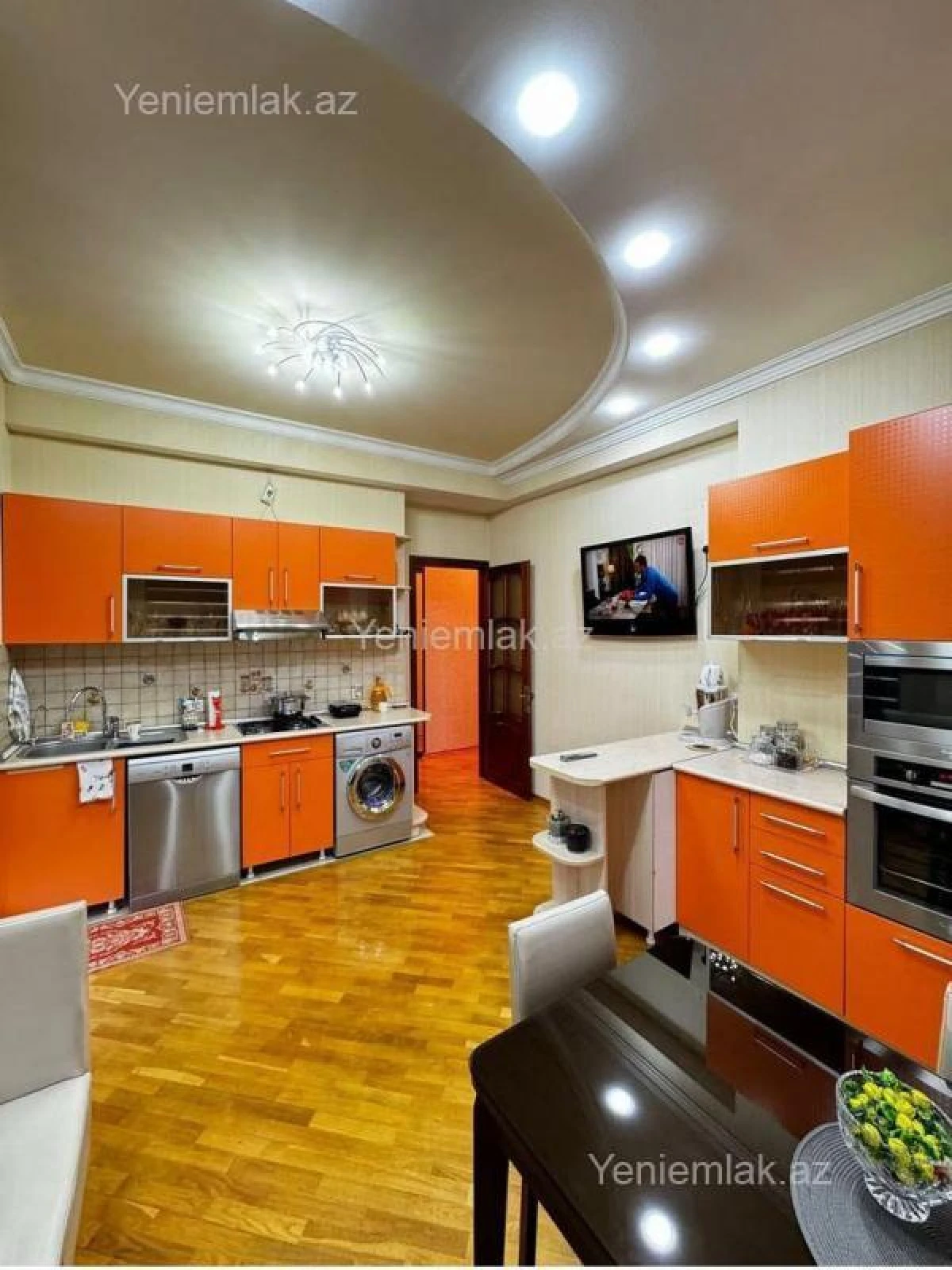 Satılır 3 otaqlı yeni tikili 118 m²