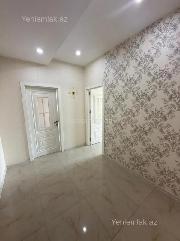 Satılır 2 otaqlı yeni tikili 90 m²