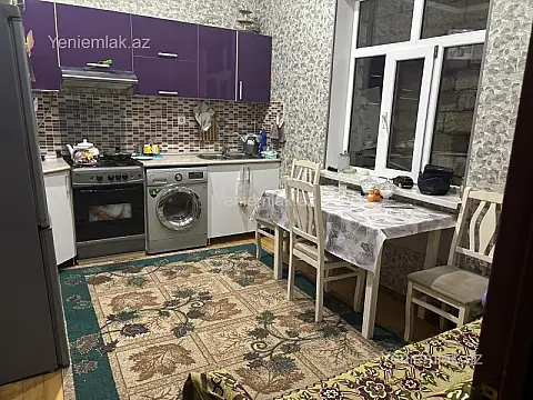 Satılır 4 otaqlı həyət evi 140 m²
