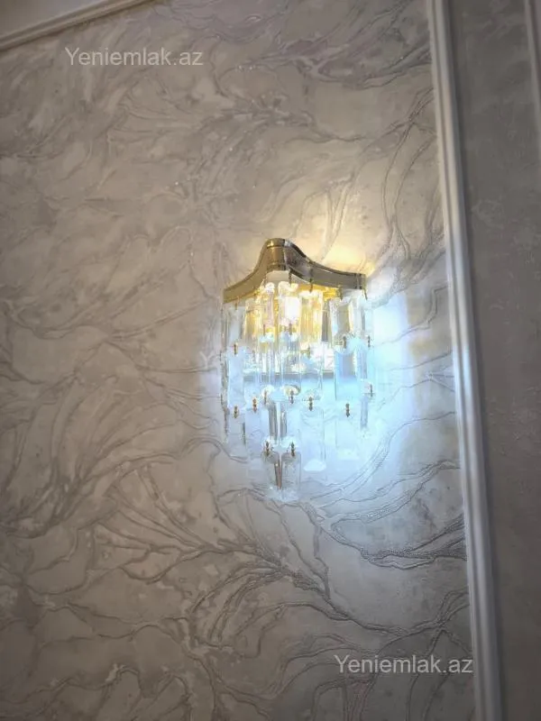 Satılır 2 otaqlı yeni tikili 101 m²