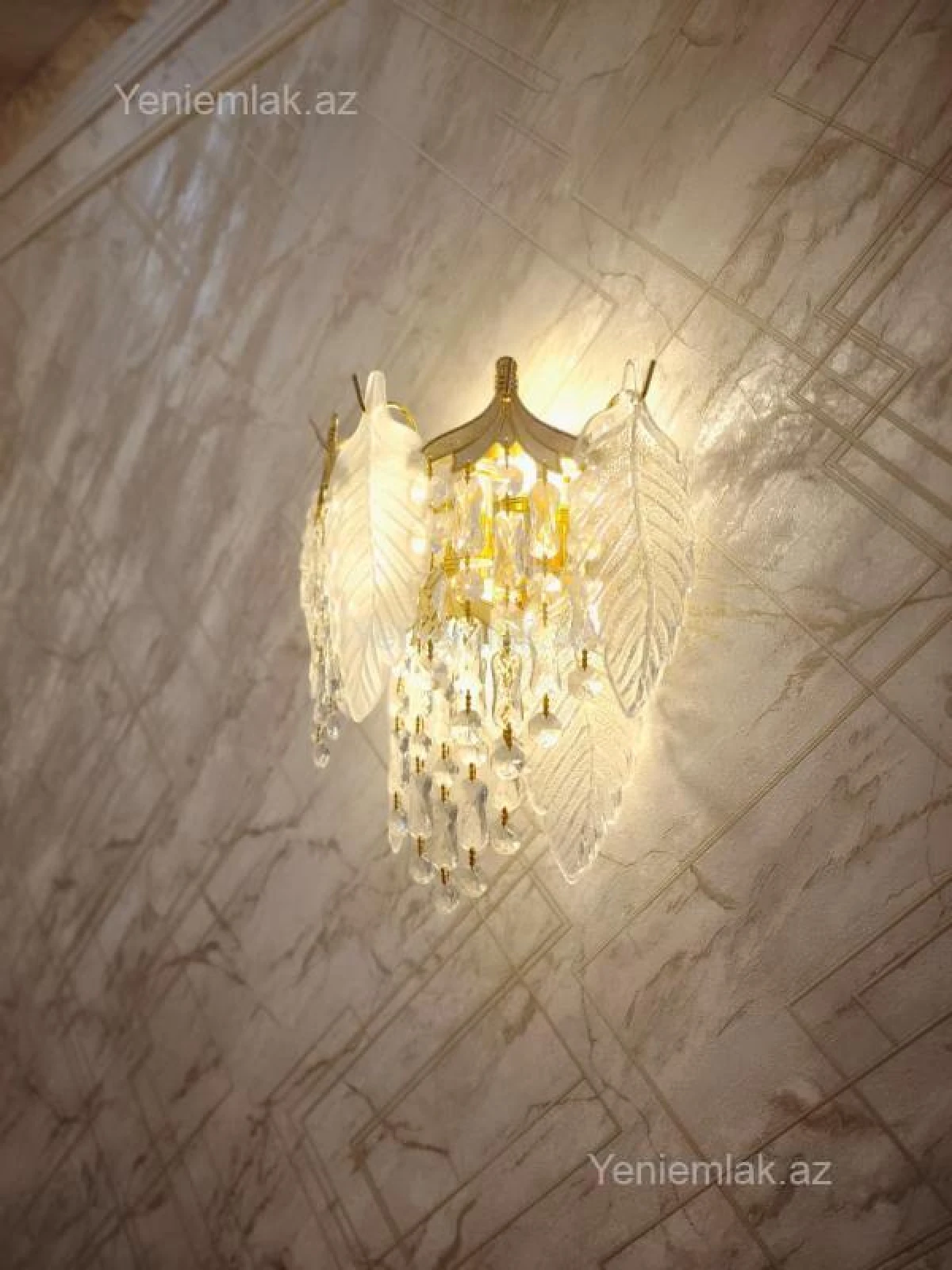 Satılır 2 otaqlı yeni tikili 101 m²