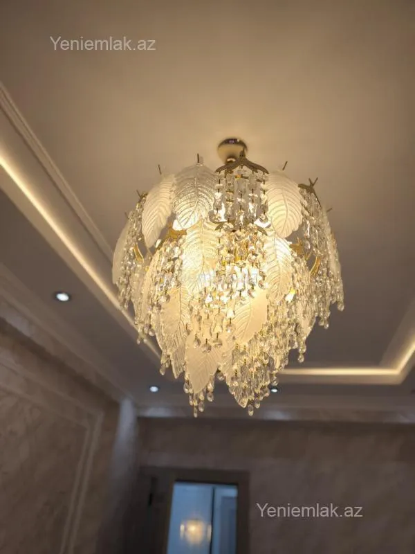 Satılır 2 otaqlı yeni tikili 101 m²