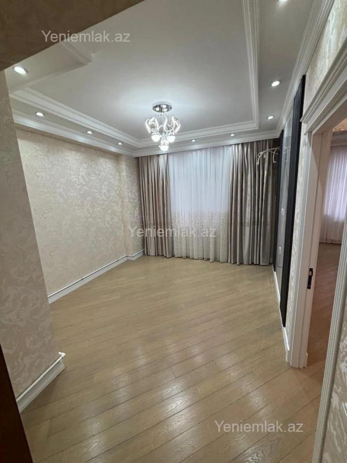 Satılır 2 otaqlı yeni tikili 70 m²