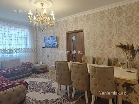 Satılır 3 otaqlı köhnə tikili 75 m²