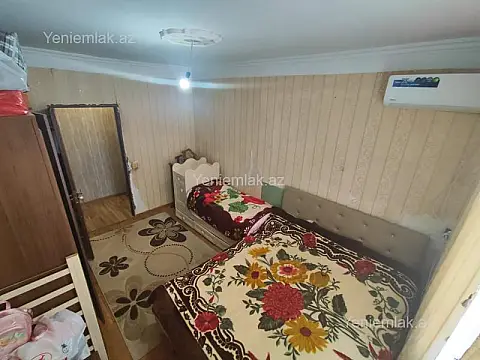 Satılır 3 otaqlı köhnə tikili 75 m²