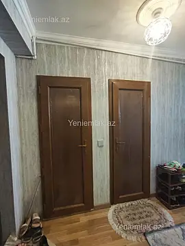 Satılır 3 otaqlı köhnə tikili 75 m²