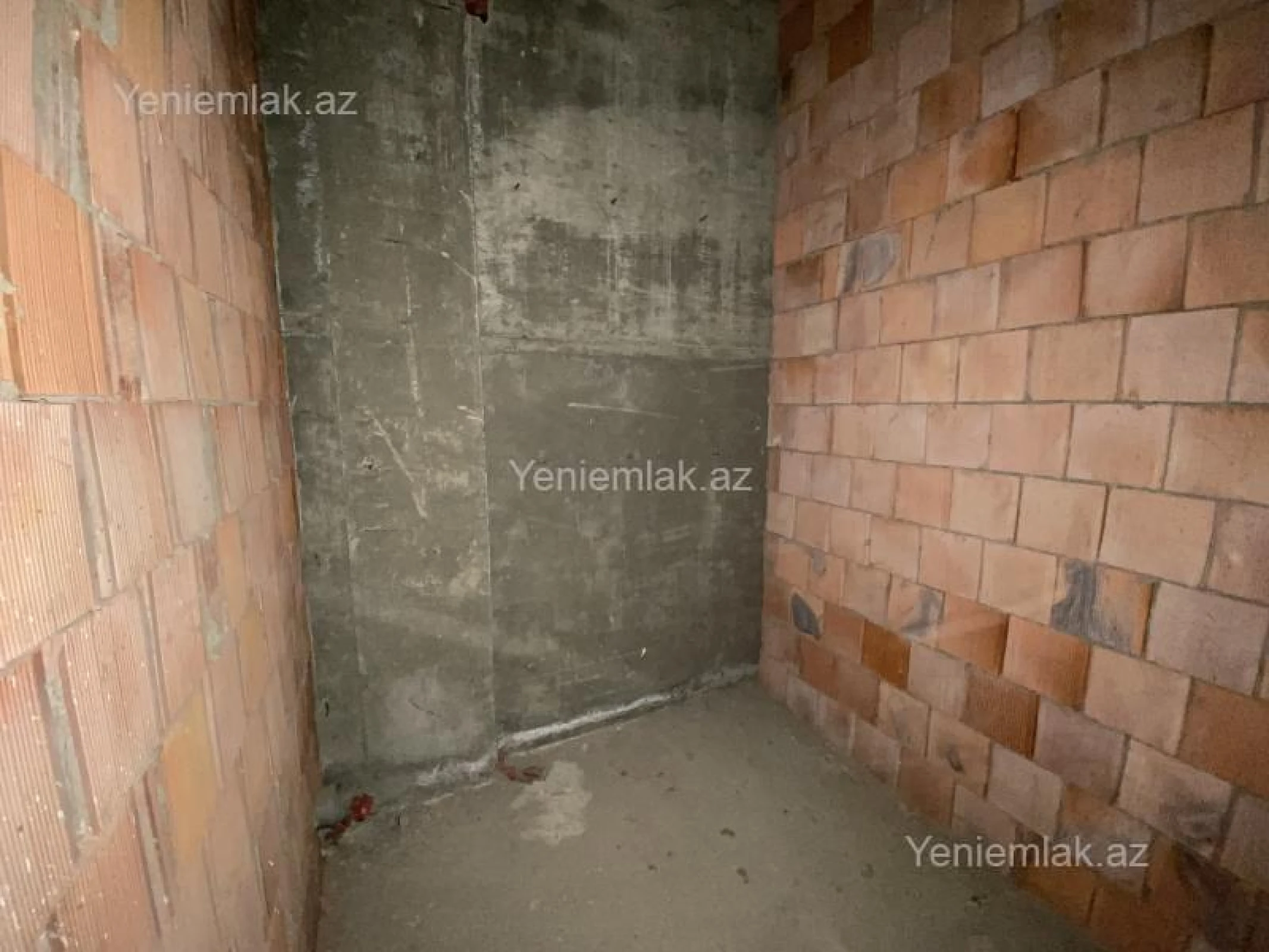 Satılır 2 otaqlı yeni tikili 96 m²