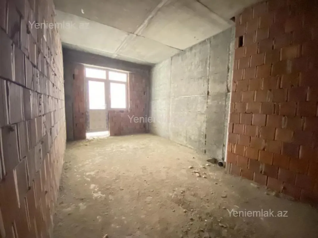 Satılır 2 otaqlı yeni tikili 96 m²