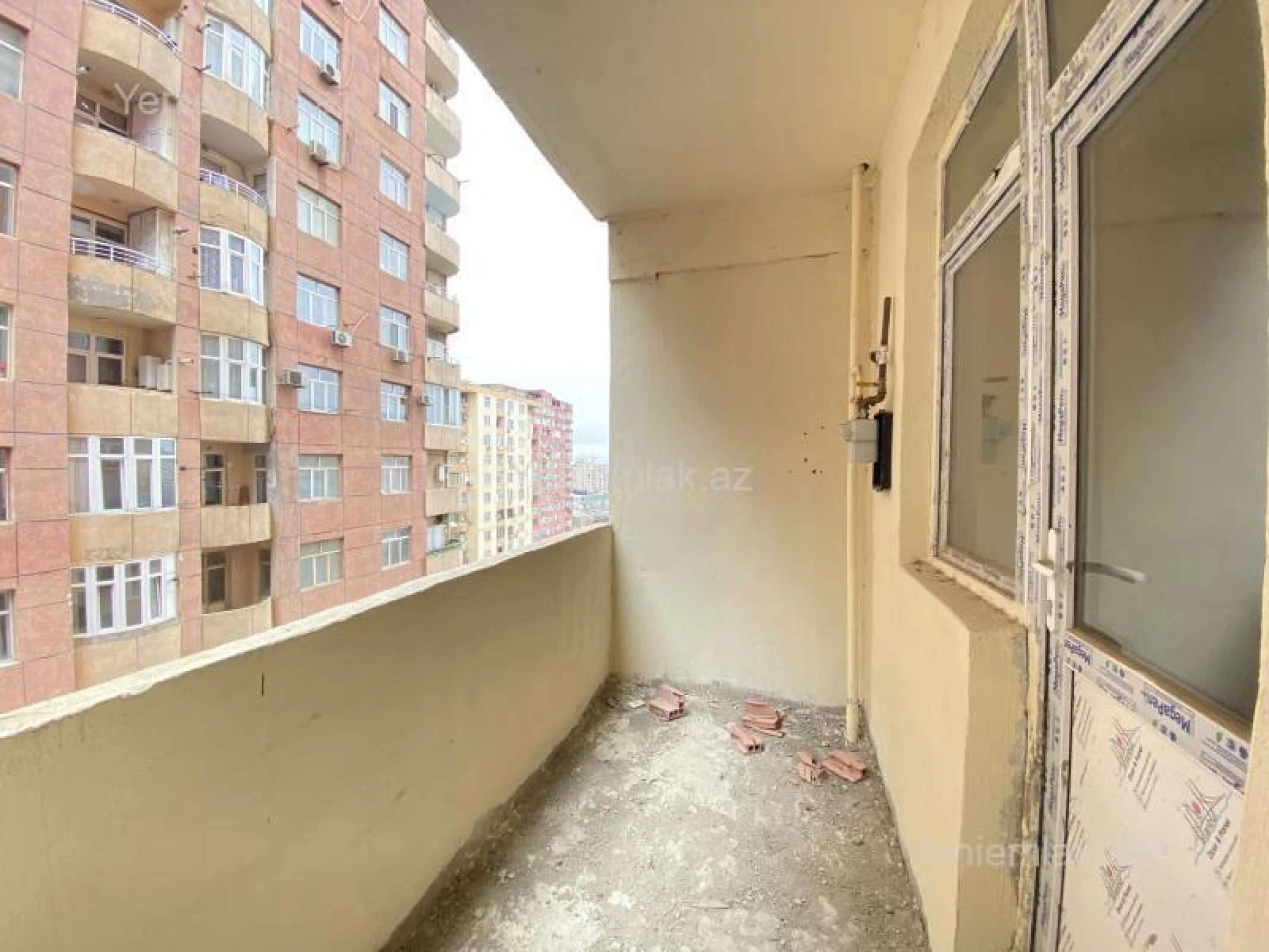 Satılır 2 otaqlı yeni tikili 96 m²