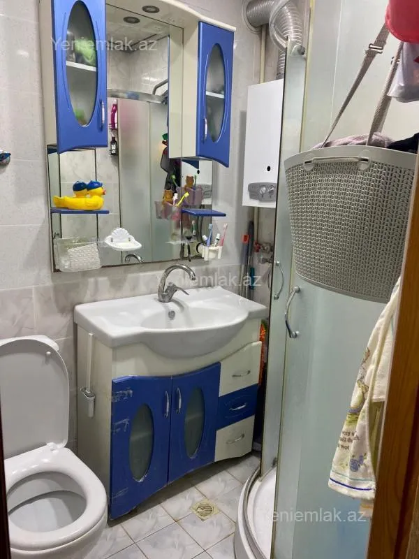 Satılır 2 otaqlı köhnə tikili 50.4 m²