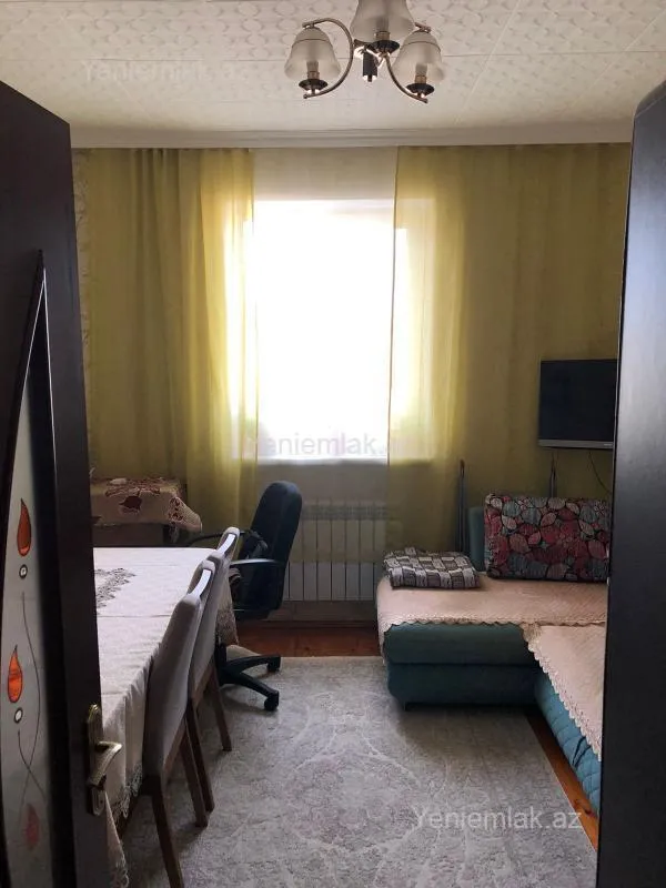 Satılır 2 otaqlı köhnə tikili 50.4 m²