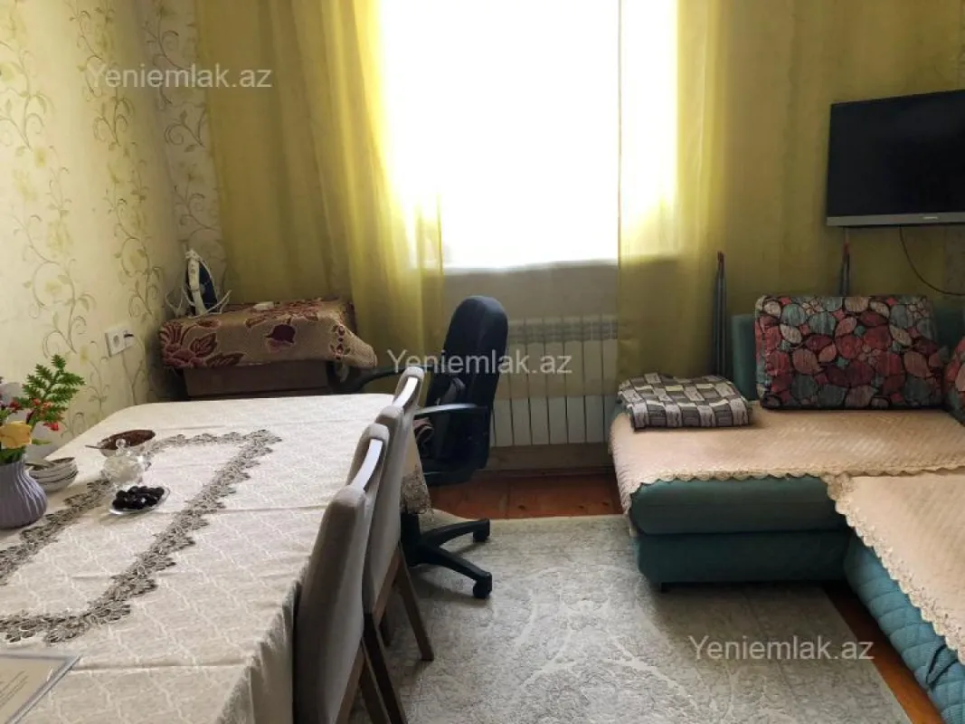 Satılır 2 otaqlı köhnə tikili 50.4 m²