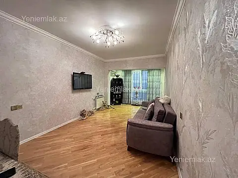 Satılır 3 otaqlı köhnə tikili 72 m²