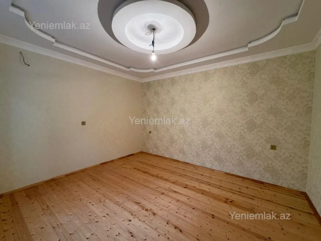 Satılır 2 otaqlı həyət evi 60 m²