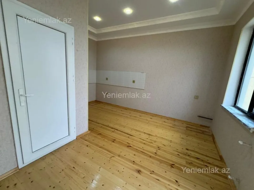 Satılır 2 otaqlı həyət evi 60 m²