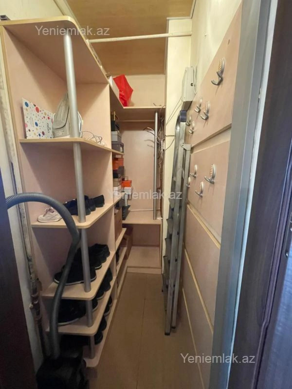 Satılır 3 otaqlı yeni tikili 125 m²