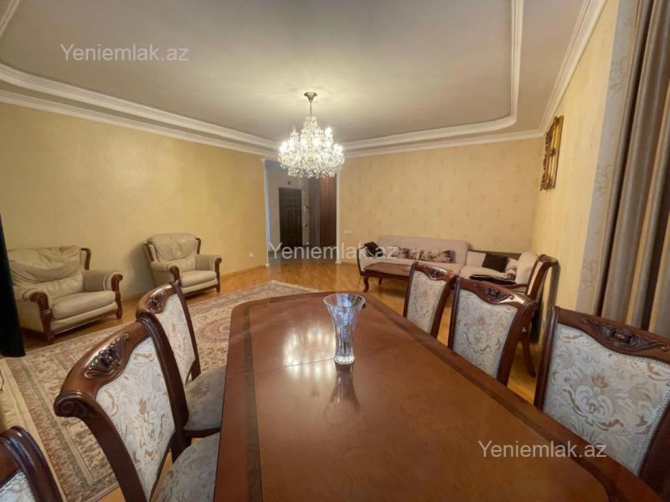 Satılır 3 otaqlı yeni tikili 125 m²