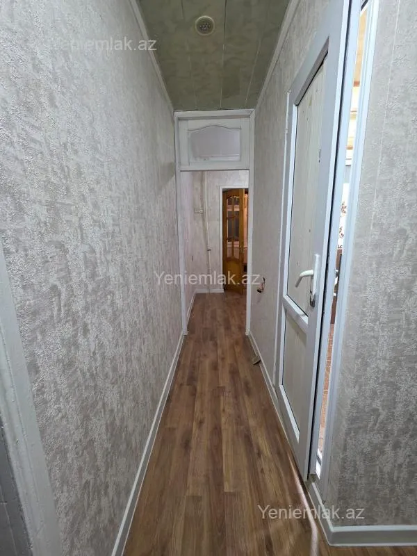 Satılır 3 otaqlı köhnə tikili 45 m²