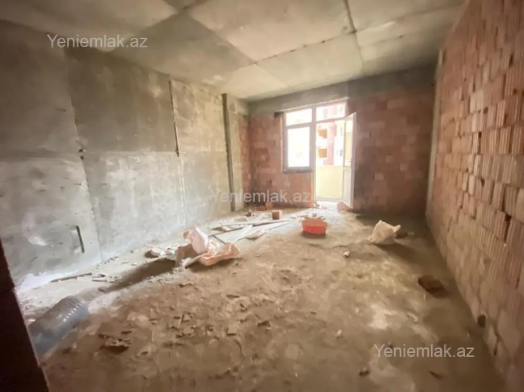 Satılır 2 otaqlı yeni tikili 96 m²