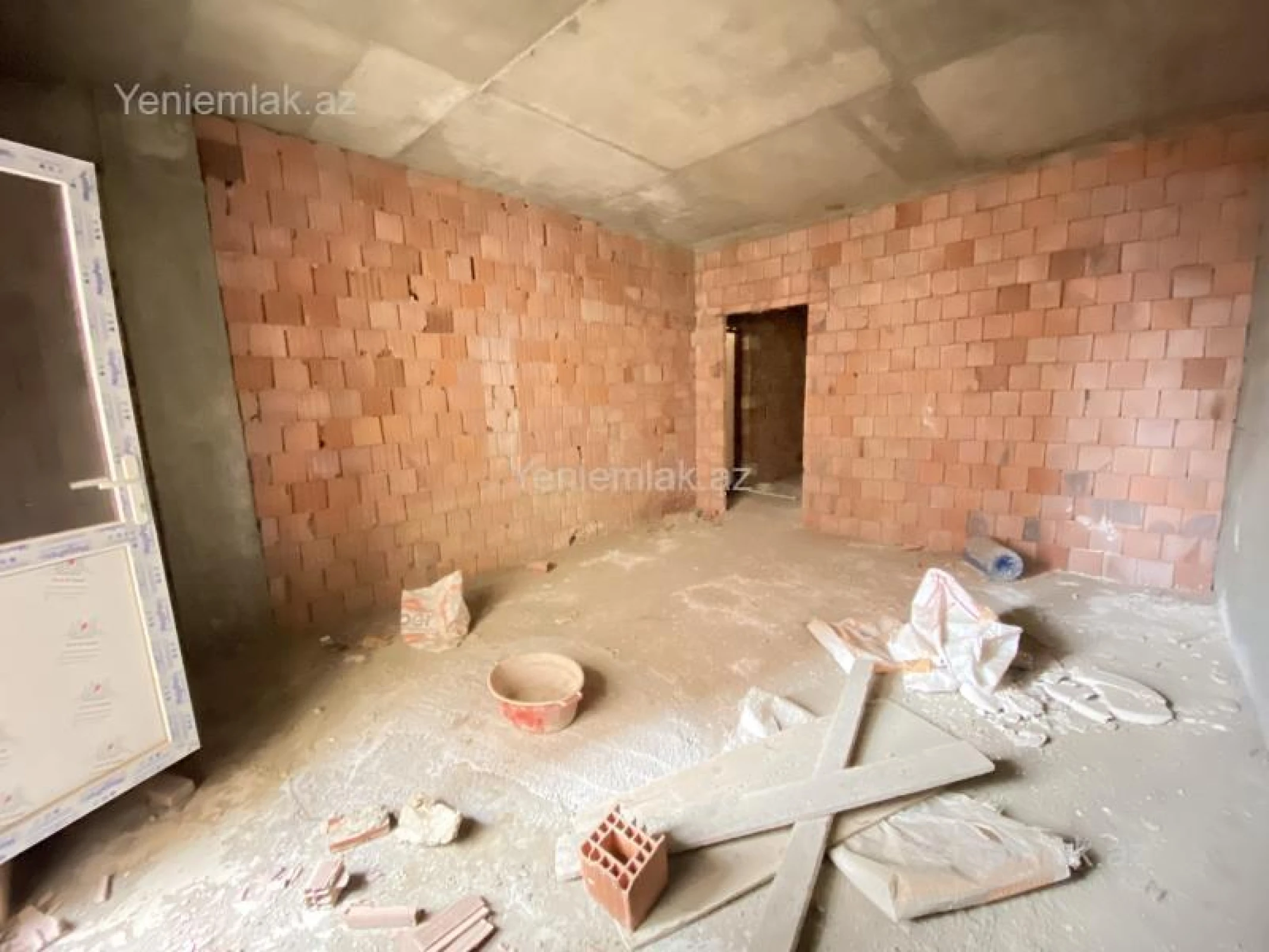 Satılır 2 otaqlı yeni tikili 96 m²