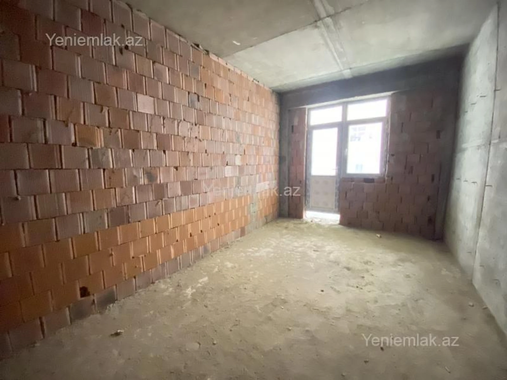 Satılır 2 otaqlı yeni tikili 96 m²