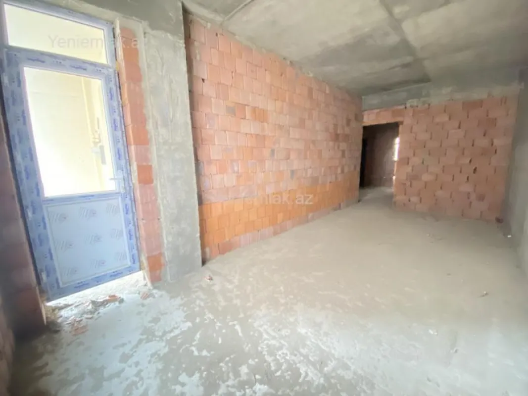 Satılır 2 otaqlı yeni tikili 96 m²