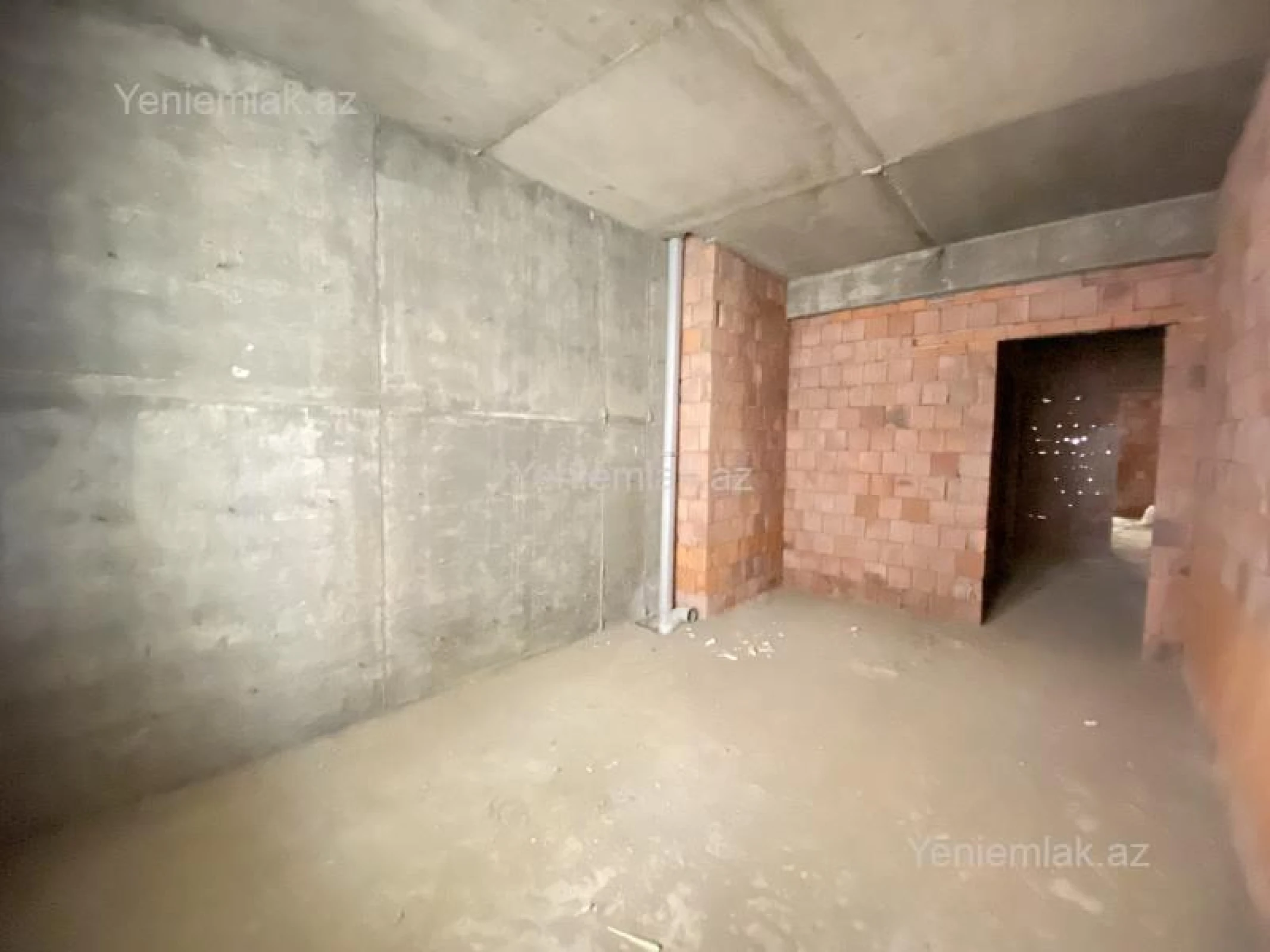 Satılır 2 otaqlı yeni tikili 96 m²