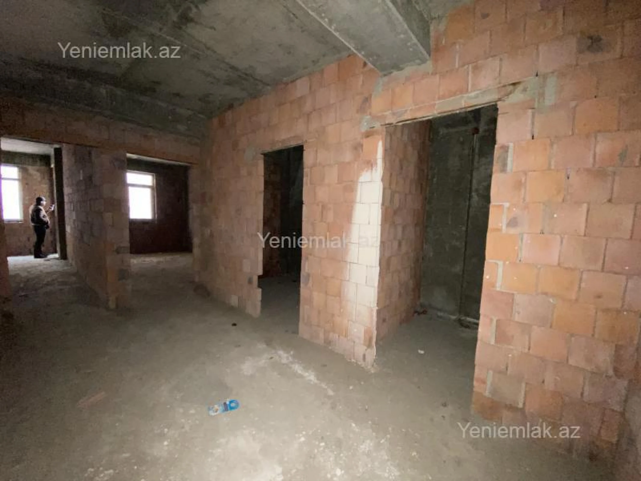Satılır 2 otaqlı yeni tikili 96 m²