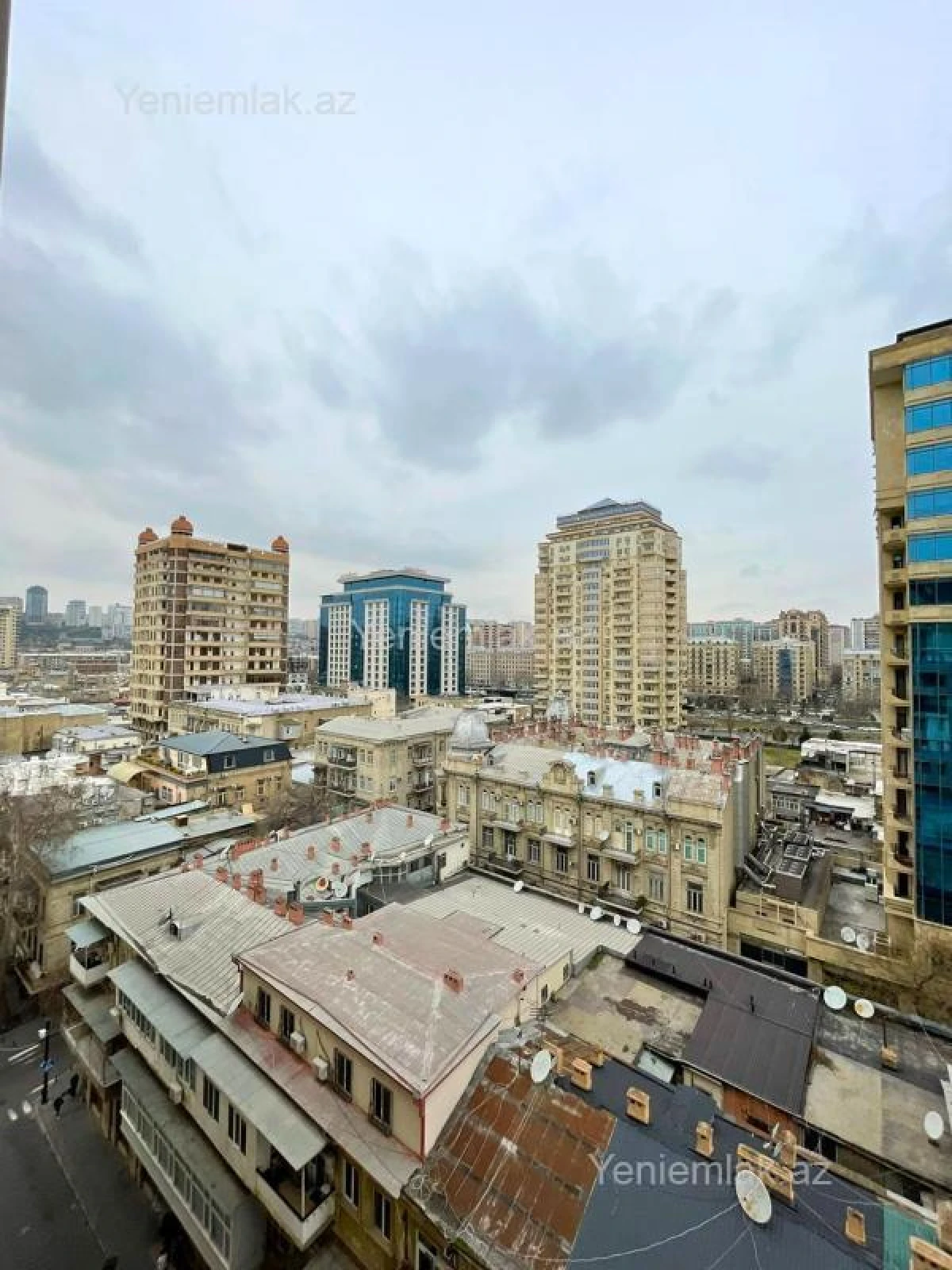 Satılır 3 otaqlı yeni tikili 152 m²