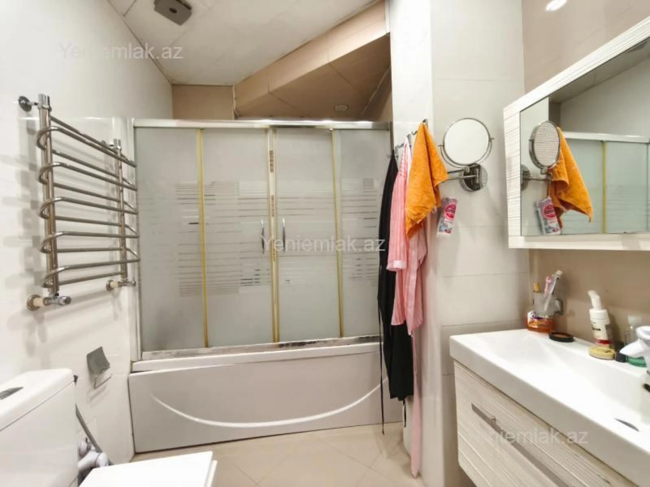 Satılır 2 otaqlı yeni tikili 130 m²