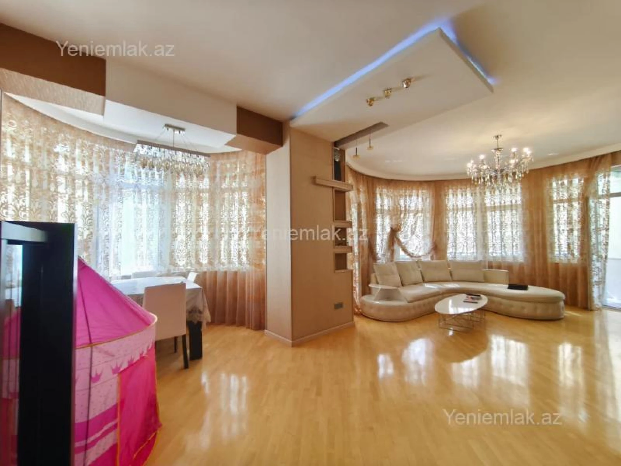 Satılır 2 otaqlı yeni tikili 130 m²