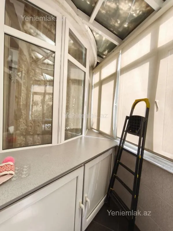 Satılır 2 otaqlı yeni tikili 130 m²