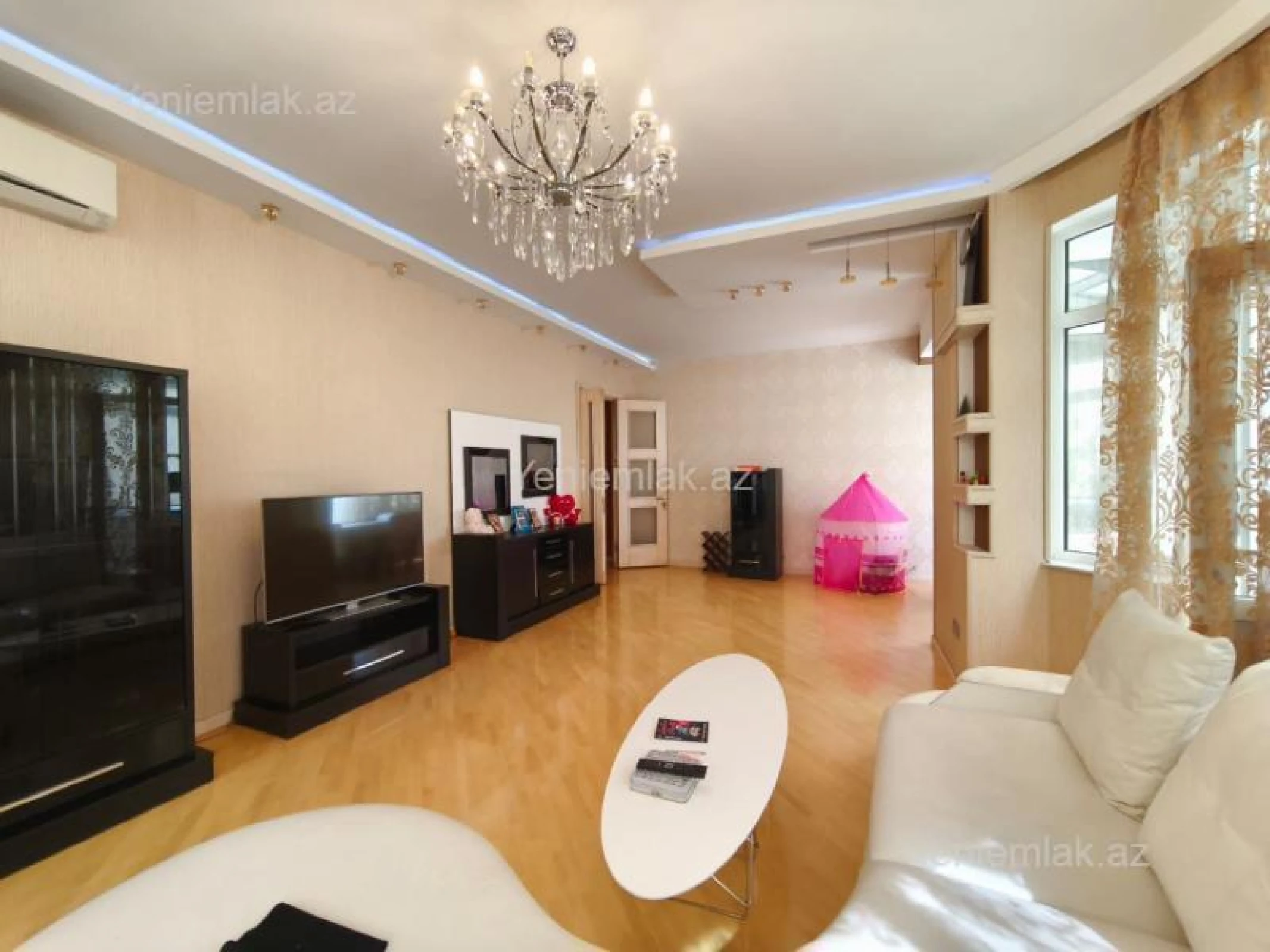 Satılır 2 otaqlı yeni tikili 130 m²