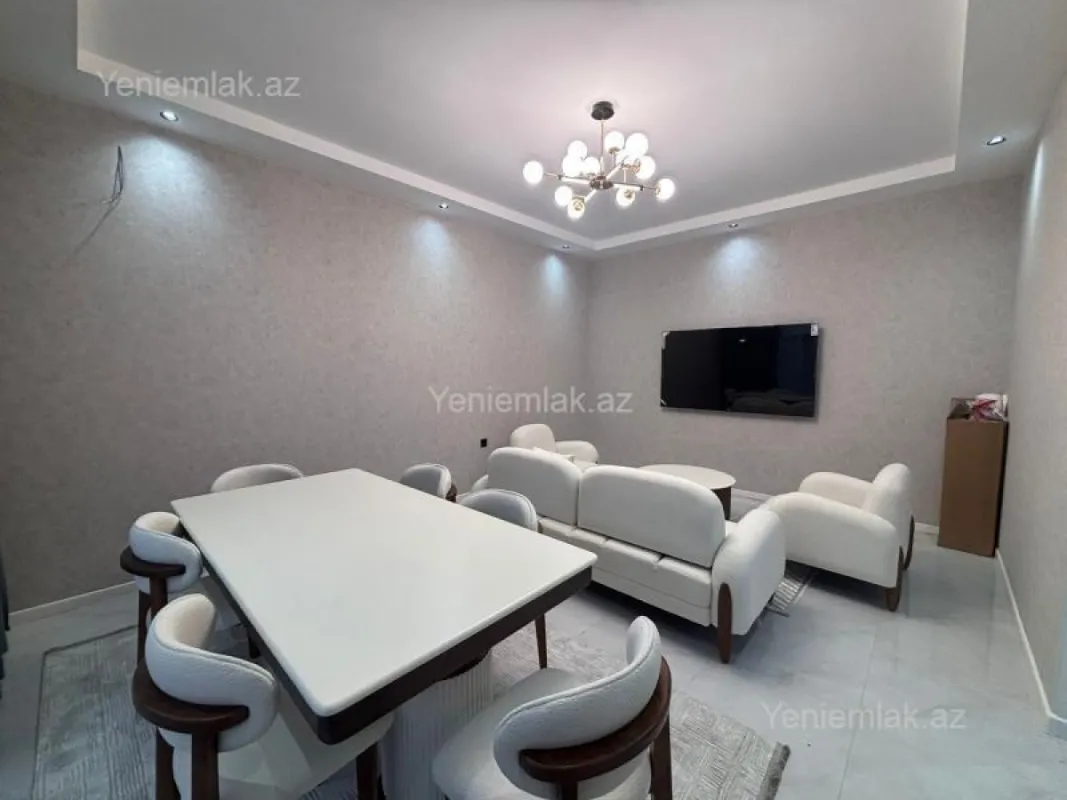 Satılır 4 otaqlı həyət evi 155 m²