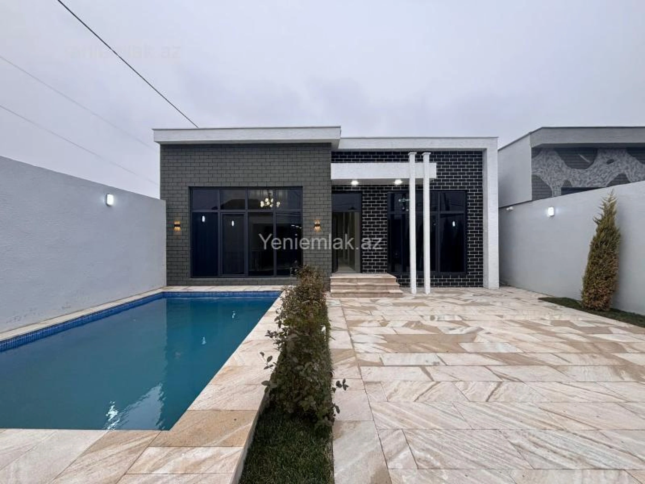 Satılır 4 otaqlı həyət evi 155 m²