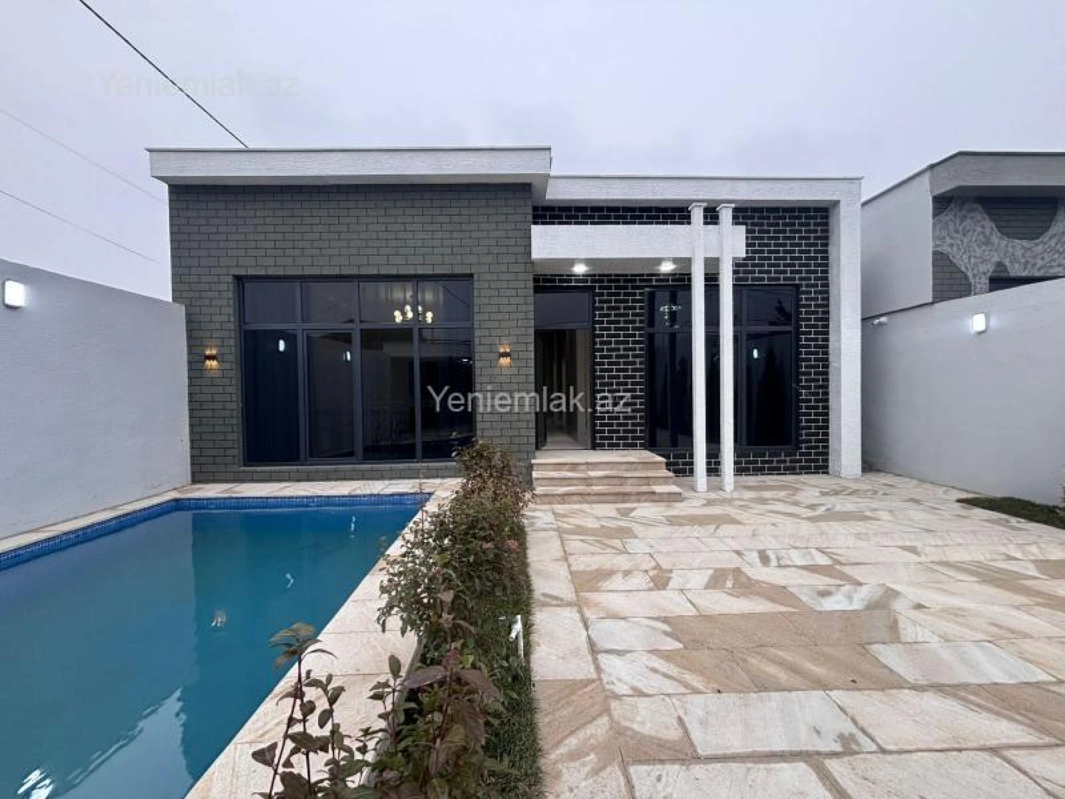 Satılır 4 otaqlı həyət evi 155 m²