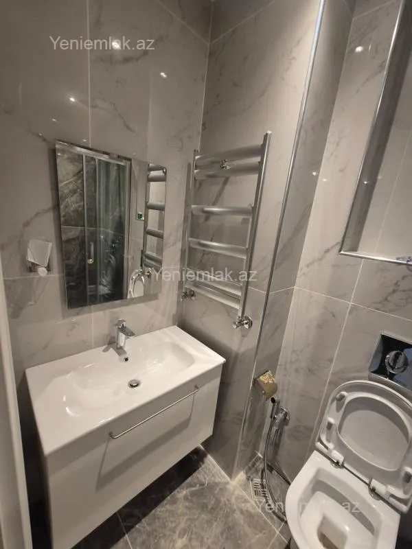 Satılır 2 otaqlı yeni tikili 44 m²