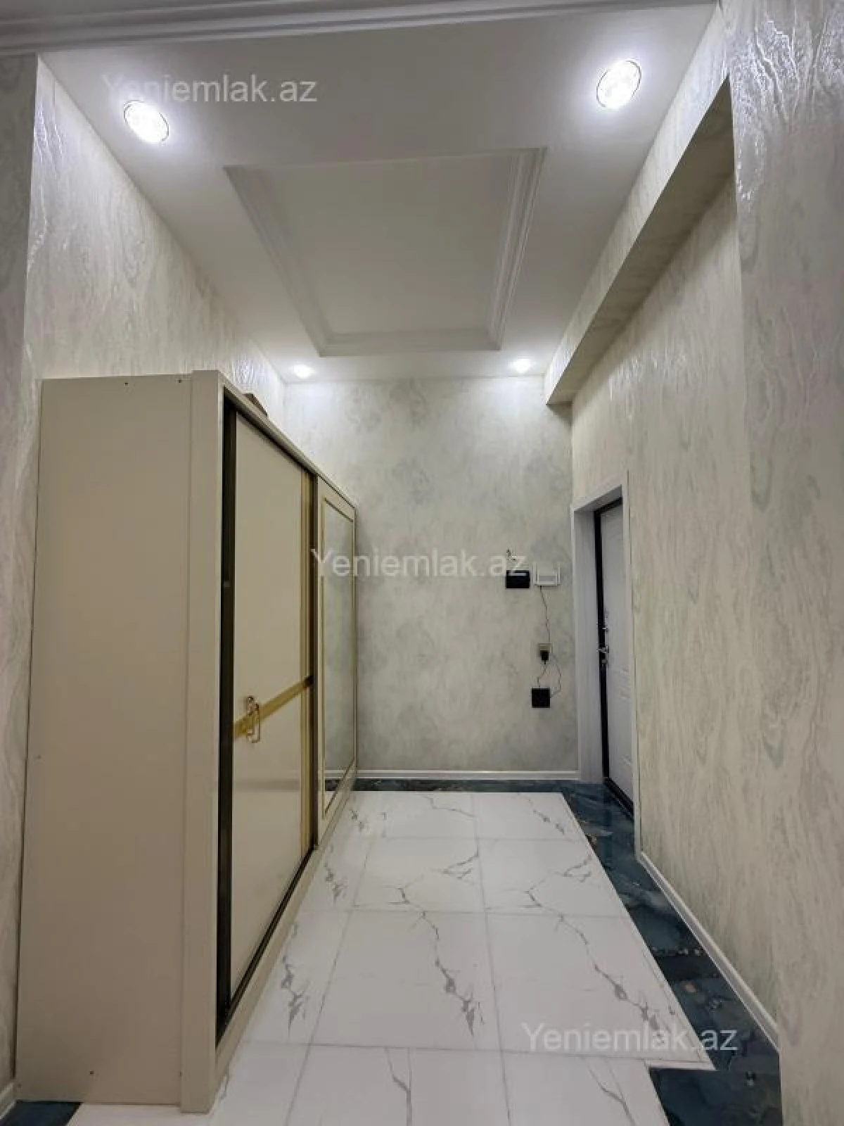 Satılır 3 otaqlı yeni tikili 96 m²