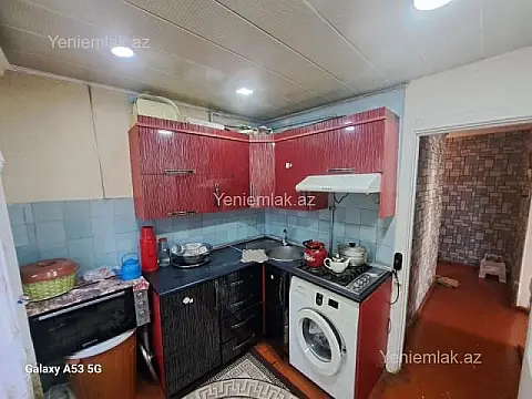 Satılır 2 otaqlı köhnə tikili 48 m²