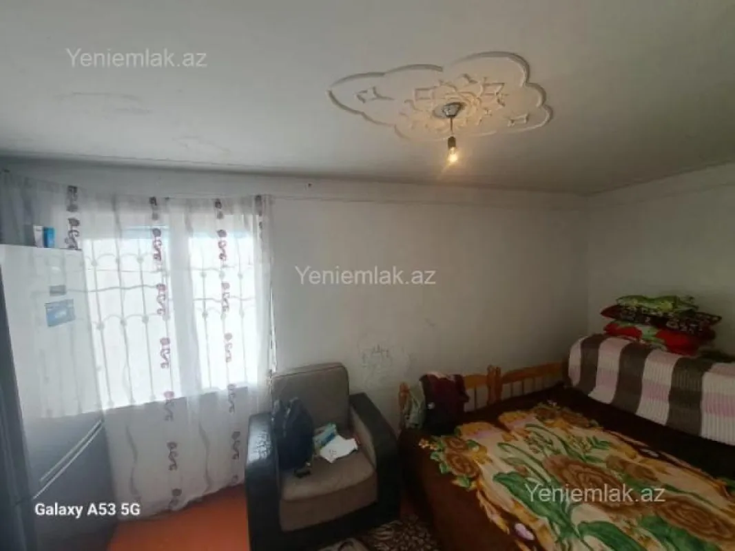 Satılır 2 otaqlı köhnə tikili 48 m²