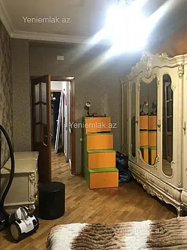 Satılır 3 otaqlı yeni tikili 70 m²