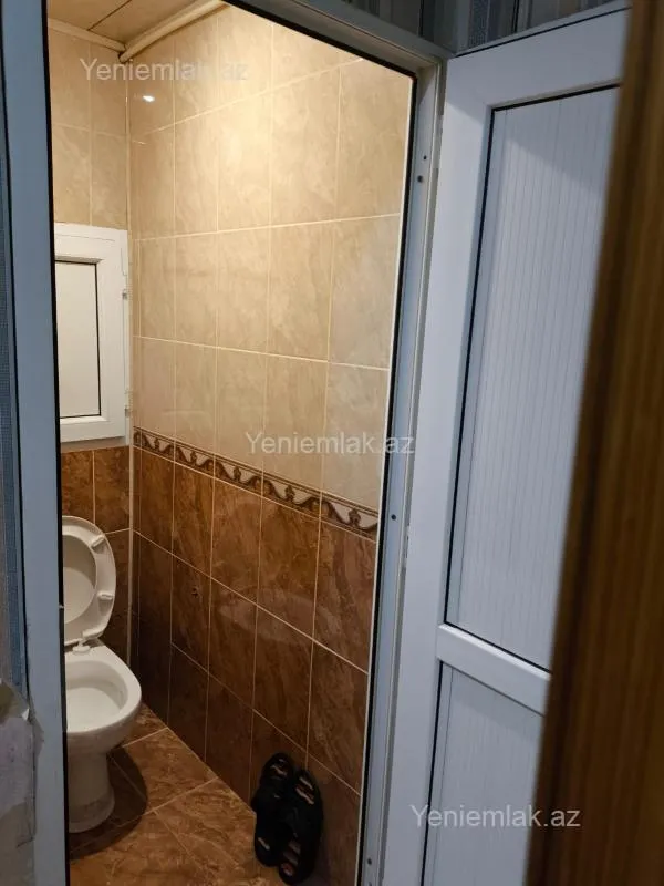Satılır 2 otaqlı köhnə tikili 70 m²