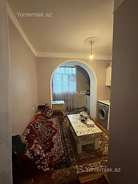 Satılır 1 otaqlı köhnə tikili 37 m²